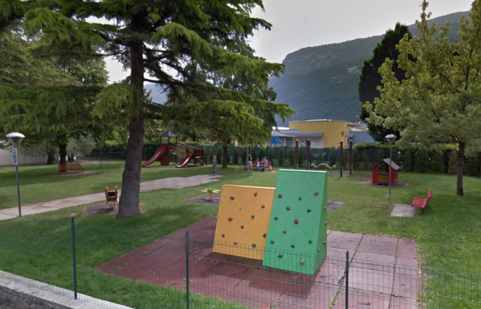 Parco Giochi Scuole Dro